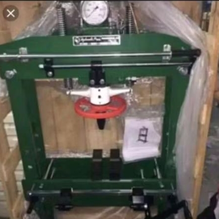 mesin Press oil hydraulic Nagasaki kapasitas 5ton