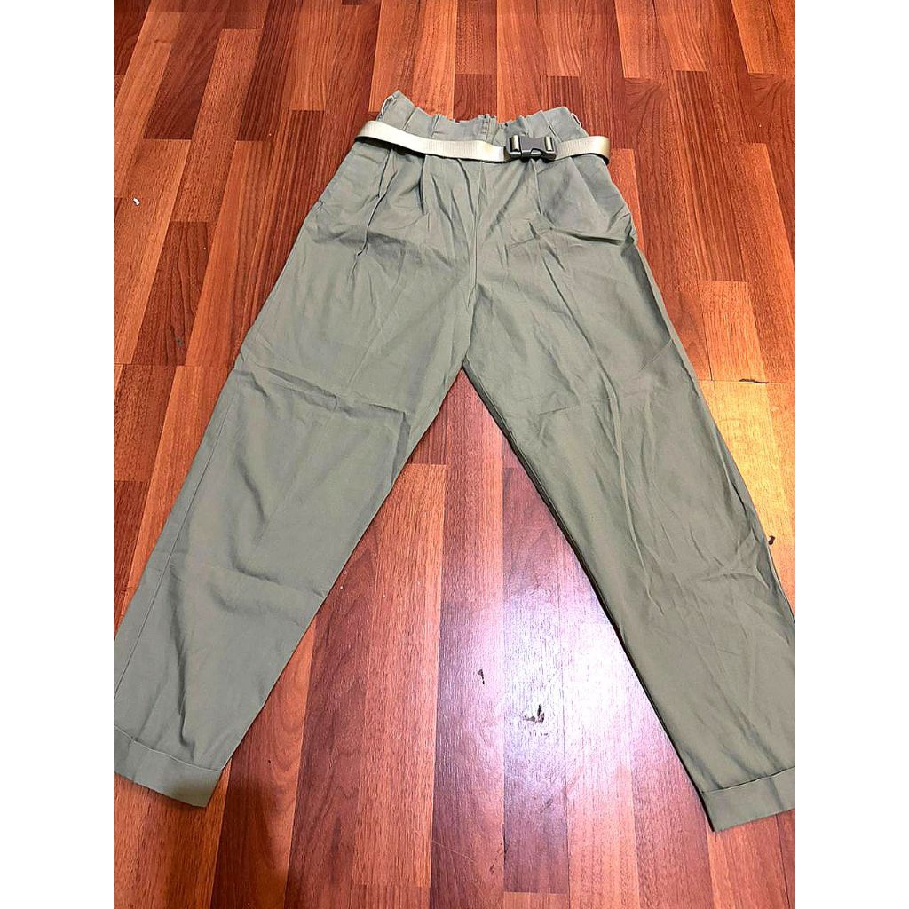 Preloved Celana Trouser Pull & Bear
