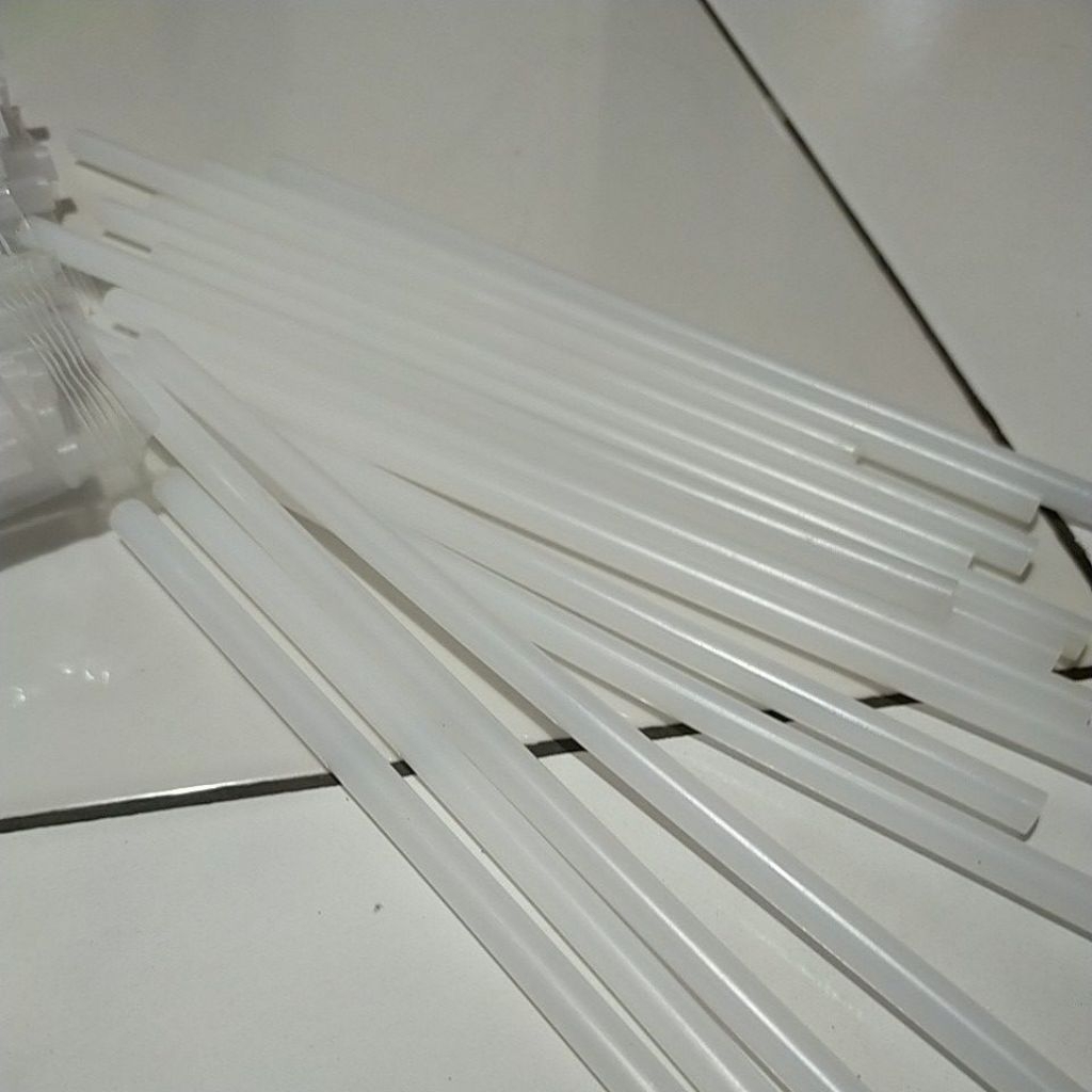 

refill lem tembak / glue stick