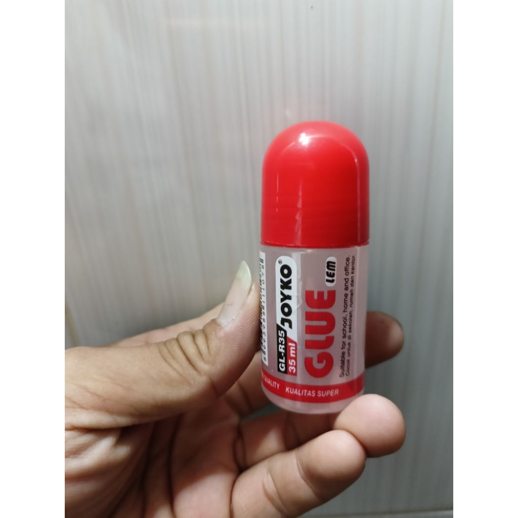 

Lem Glue Joyko Cair (35 Ml) / Botol