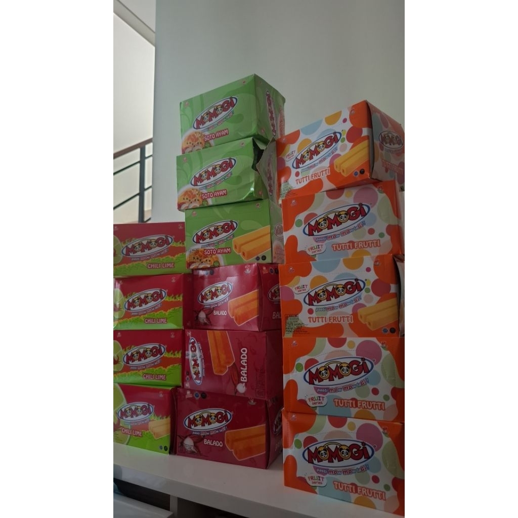 

jastip.lita sugus 4 box