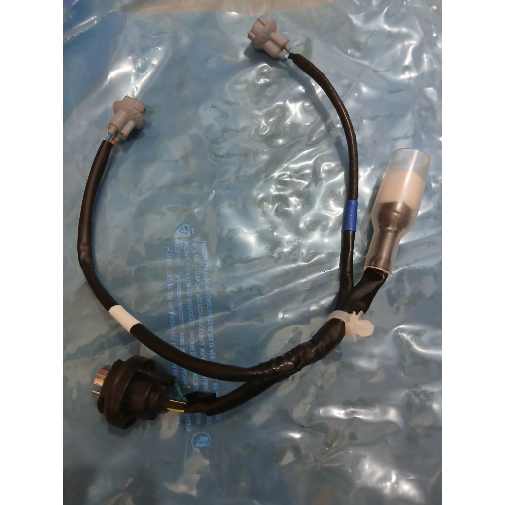 SOKET LAMPU BELAKANG SET MOTOR HONDA GENIO BEAT NEW ASLI