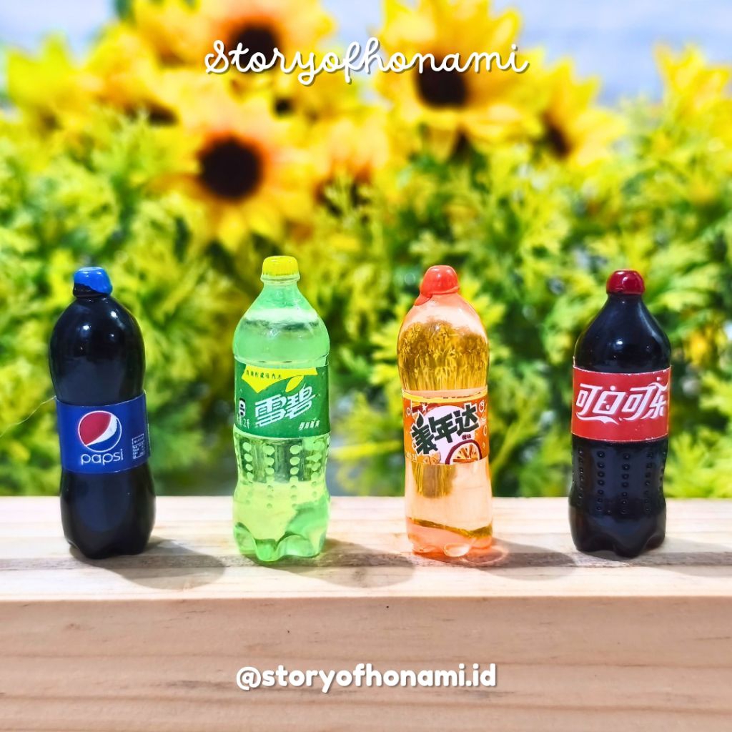 MINIATUR 1:12 SOFT DRINK SODA V2 (1 x 1 x 3.3 cm) PEPSI SPRITE MIRANDA COCA COLA BOTOL MINUM MINUMAN