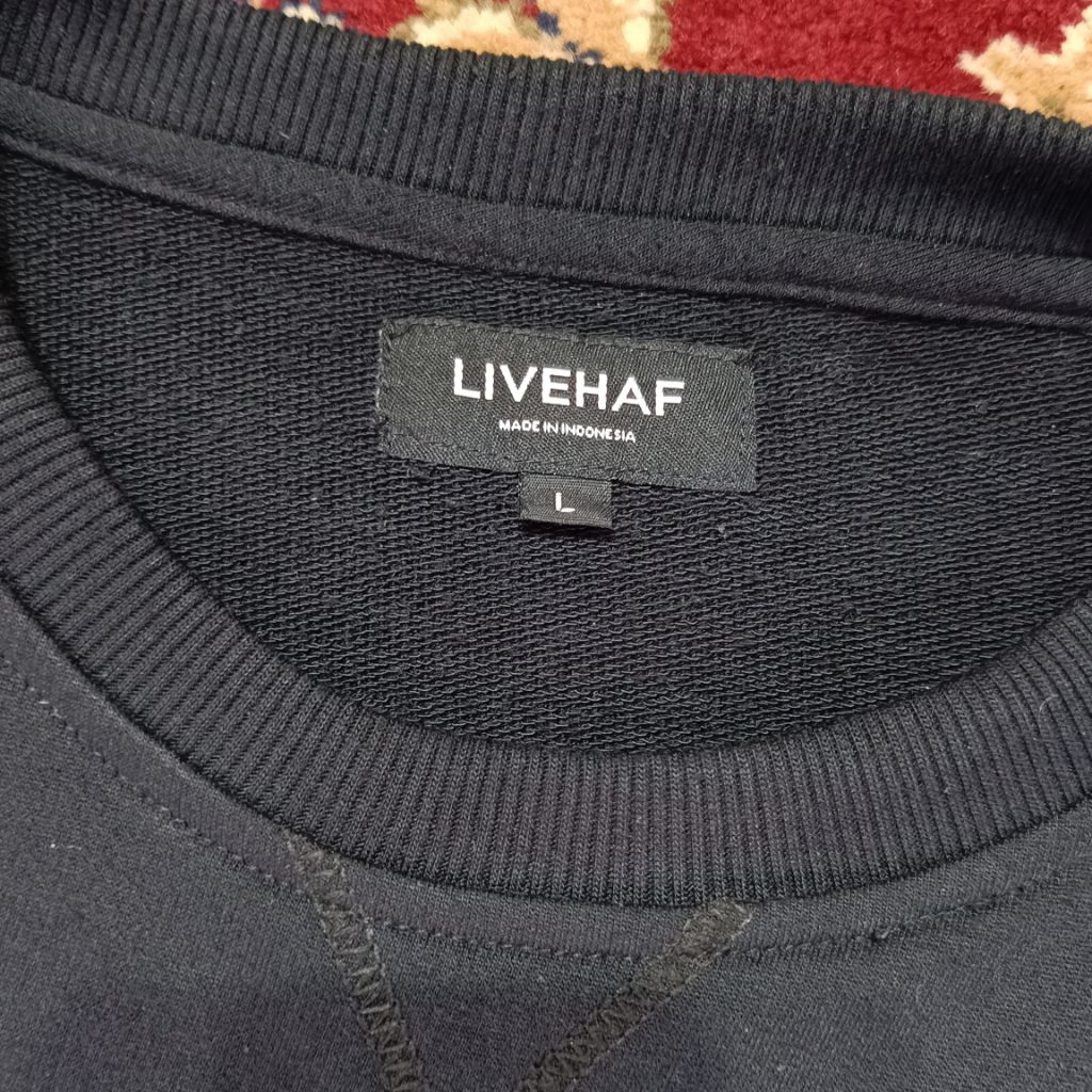 Crewneck Livehaf Preloved