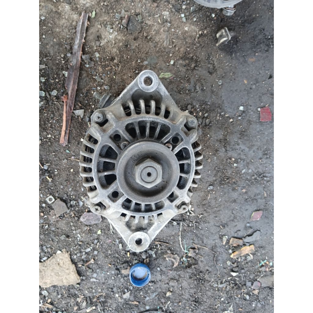 Alternator dinamo cas Mazda familia lantis