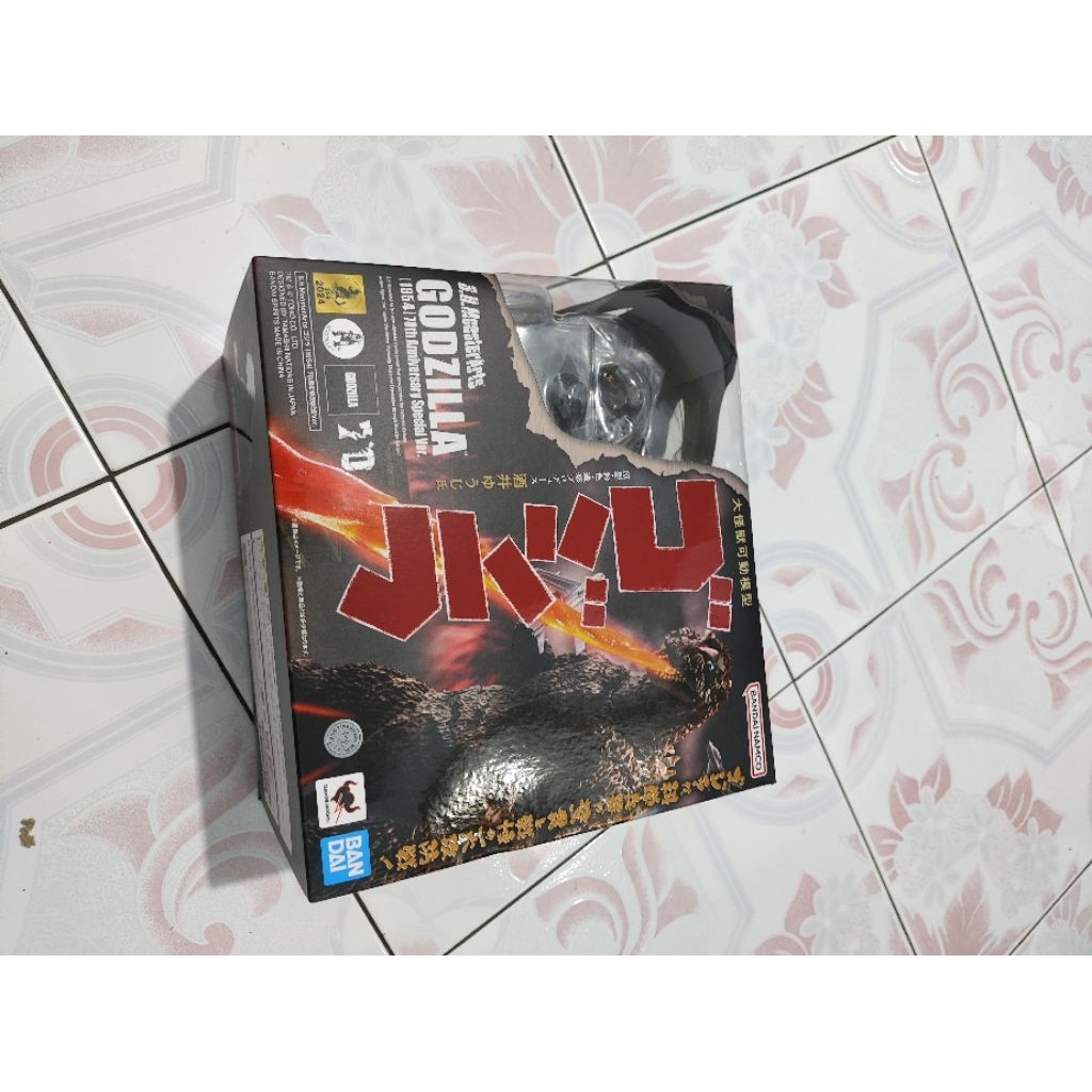 SHM Godzilla 1954 SHMonsterarts 70th Special Anniversary version ori