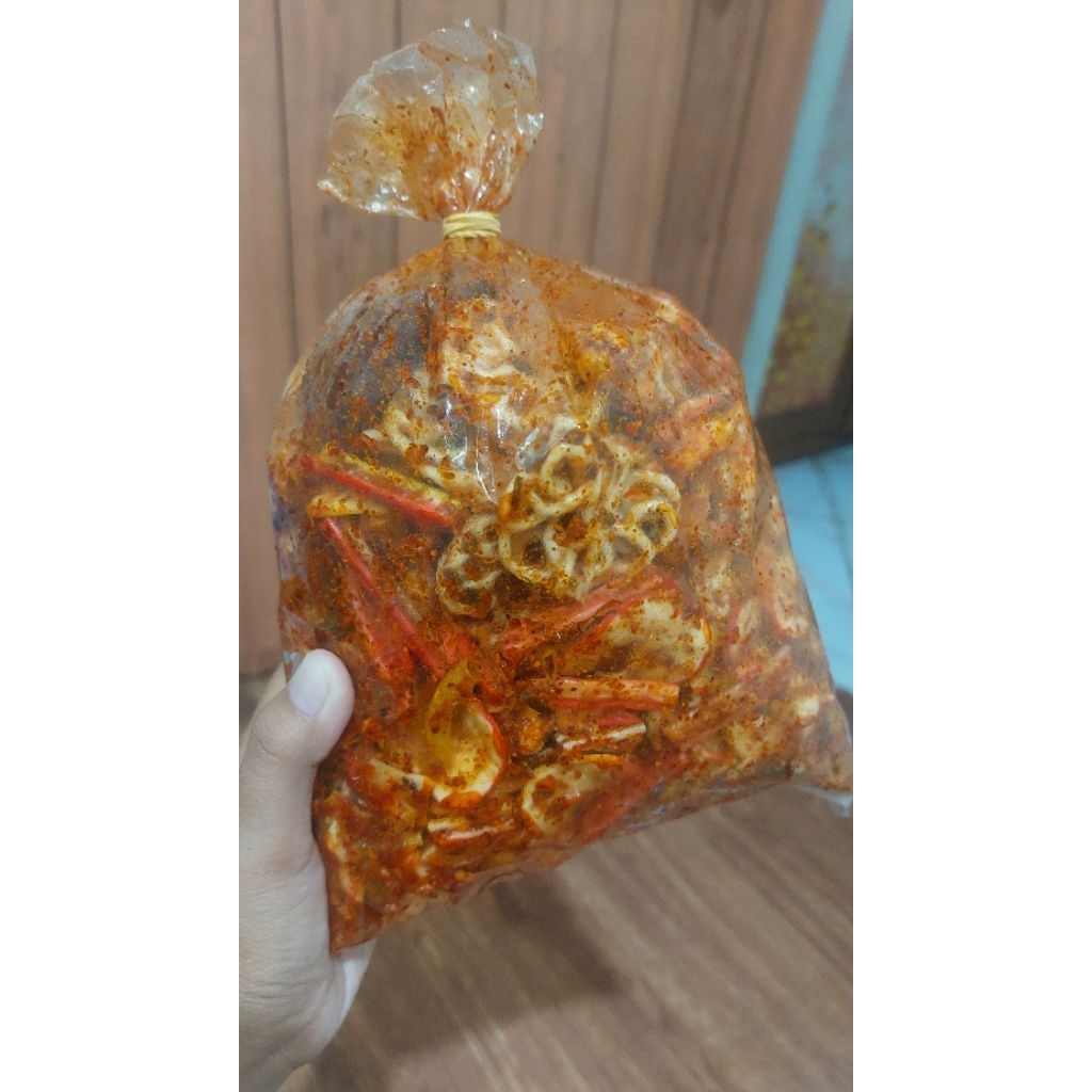 

Kerupuk seblak mix pedas
