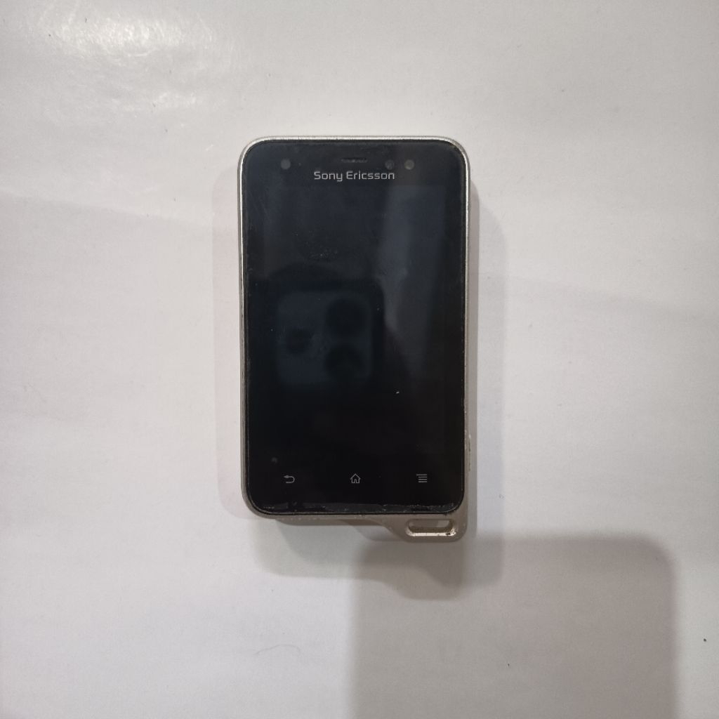 HP Sony Ericsson Xperia active edisi Billabong