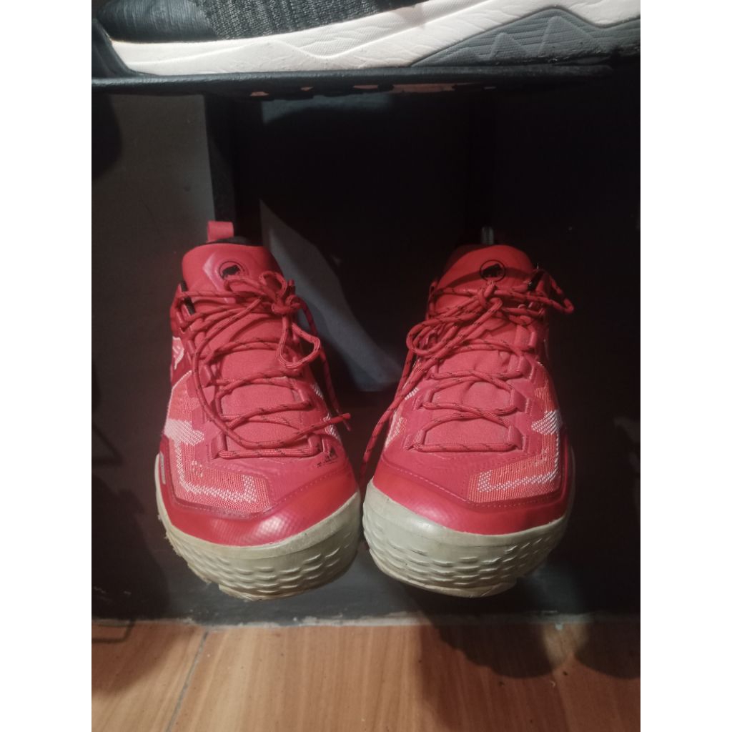 sepatu outdoor mammut