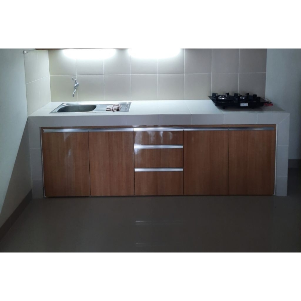 kitchen set bawah/ kitchen alumunium/kusen+ pintu penutup kithen bawah/ kitchen acp