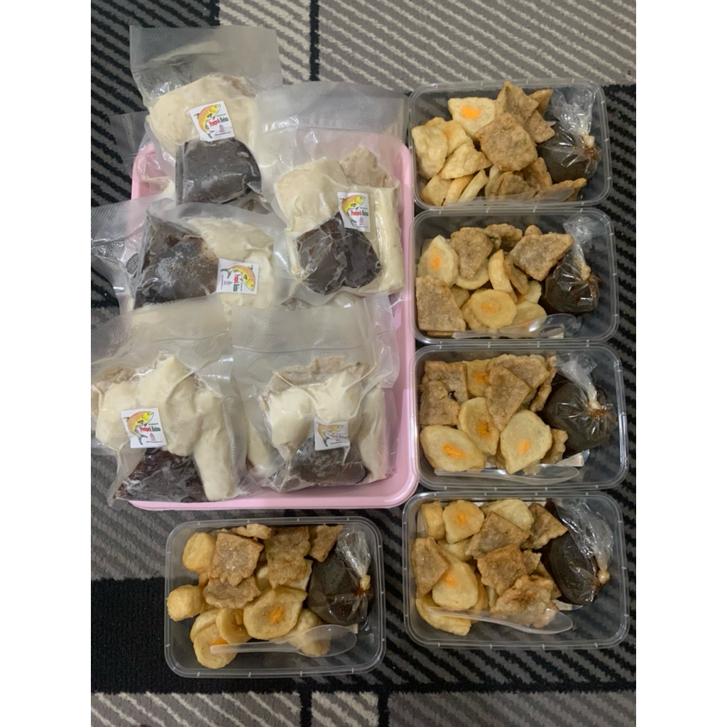 

PEMPEK REINA (premium) isi 10