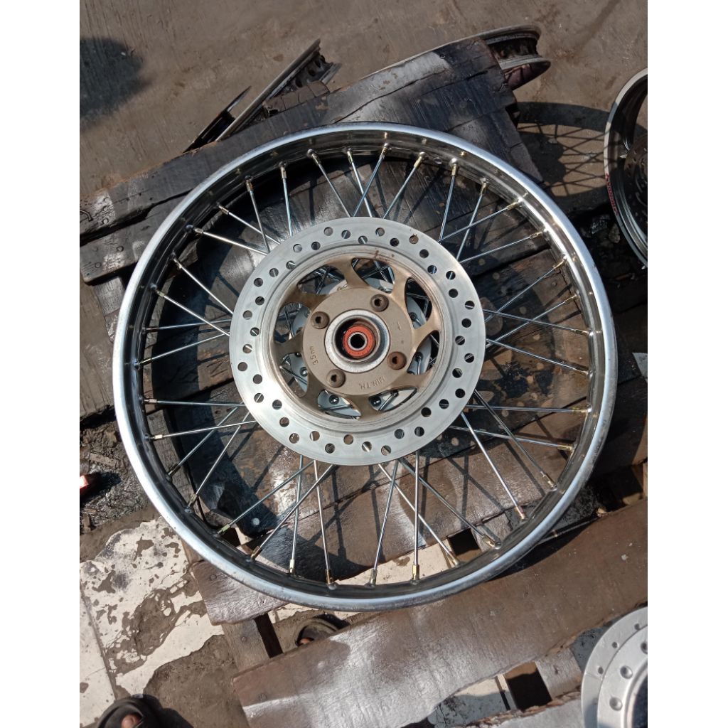 Pelek jari jari depan motor karisma/Supra fit/Supra x 125 original