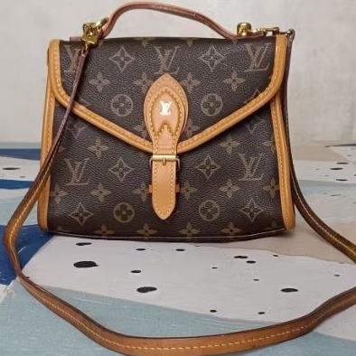 TAS SECOND/PRELOVED