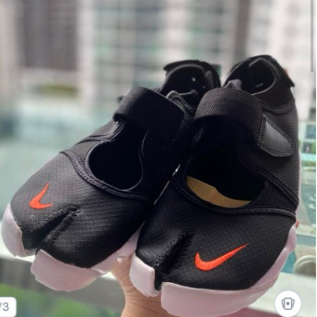 Nike WMNS AIR RIFT BR BLACK/RUSH ORANGE WHITE NOIR/BLANC/ORANGE INTENS