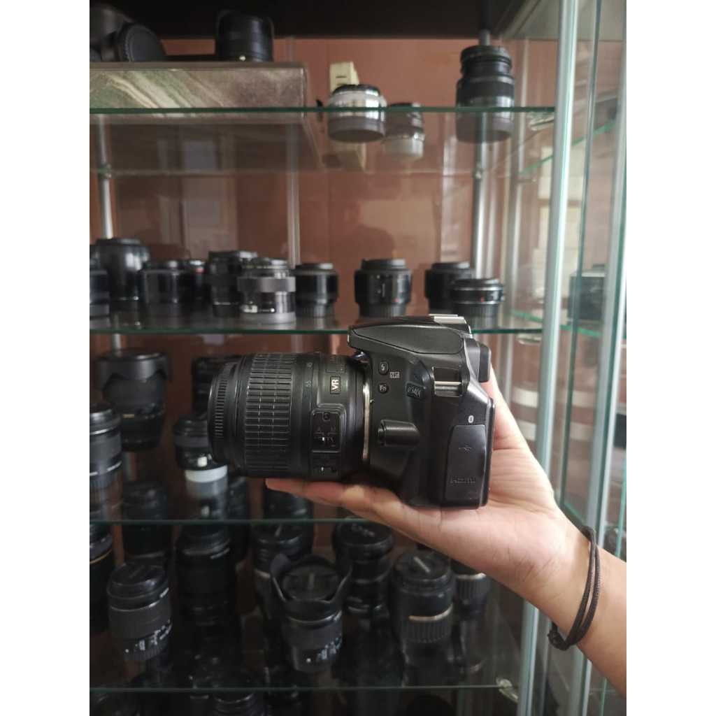 Nikon 3400D Lensa Kit 18-55mm