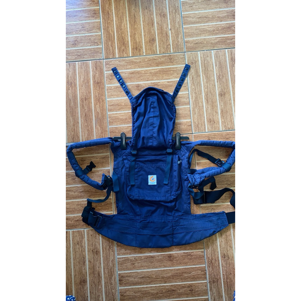 [SALE] Preloved Ergobaby navy Like new SSC MShape (BACA DESKRIPSI)