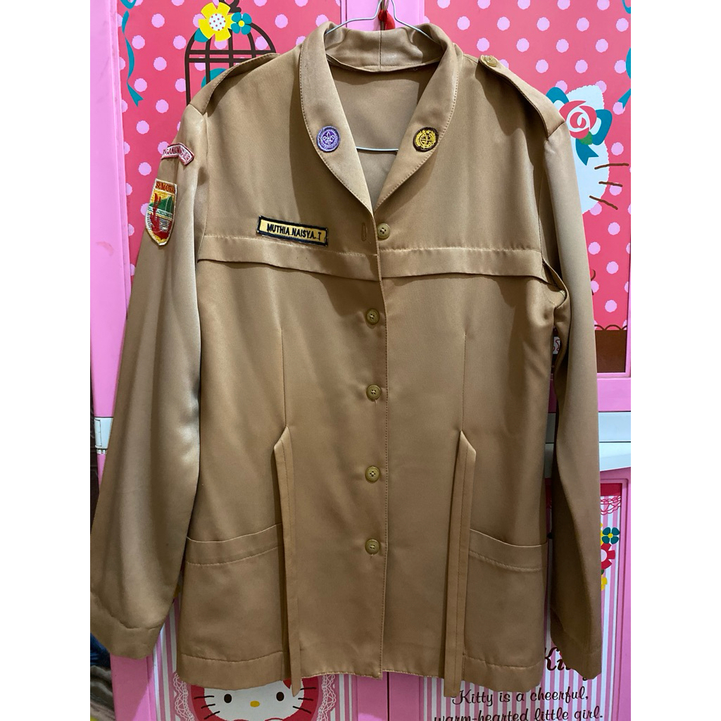 preloved baju sekolah