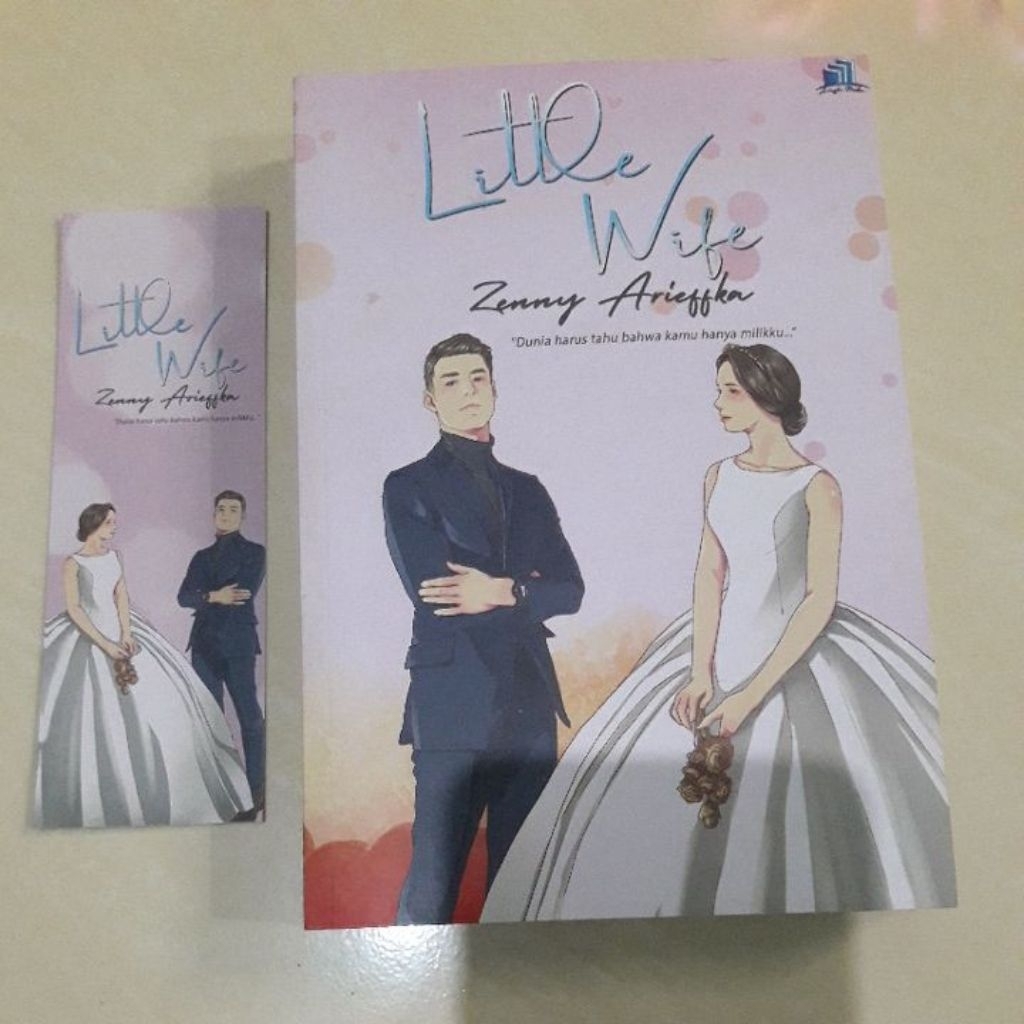 Novel Little Wife by Zenny Arieffka