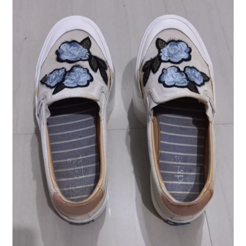 Keds 35 Insole 22 cm  [ fisik sesuai foto dan vidio ]