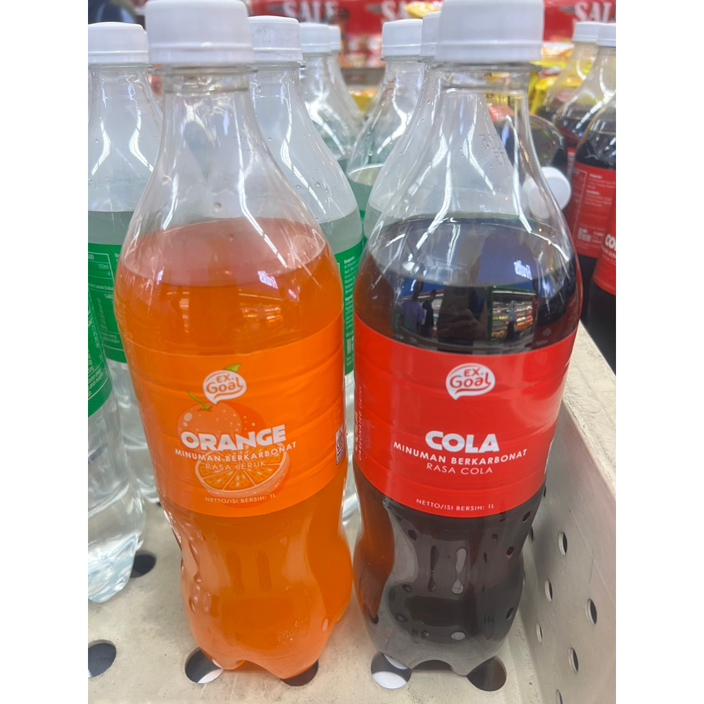 

MINUMAN EX GOAL COLA & ORANGE