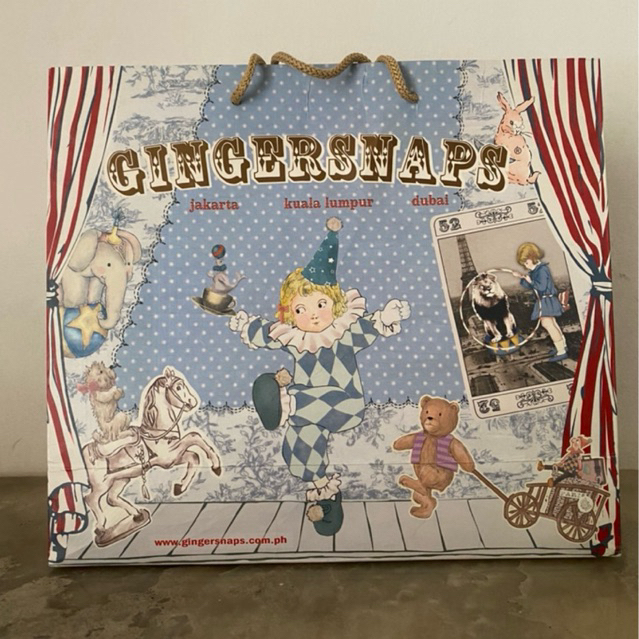 

PAPER BAG GINGERSNAPS