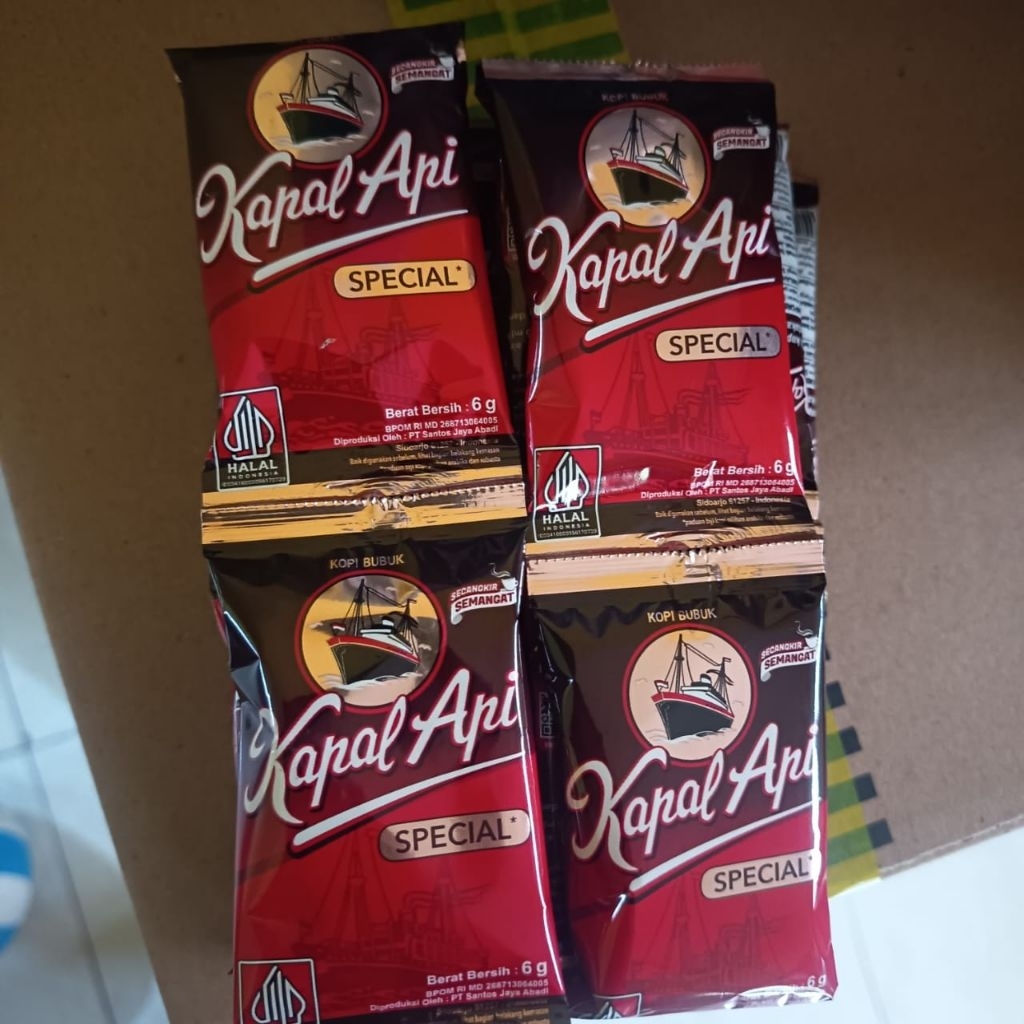 

Kapal Api (Bubuk Saja) Renteng Mini Satu Dus / Karton