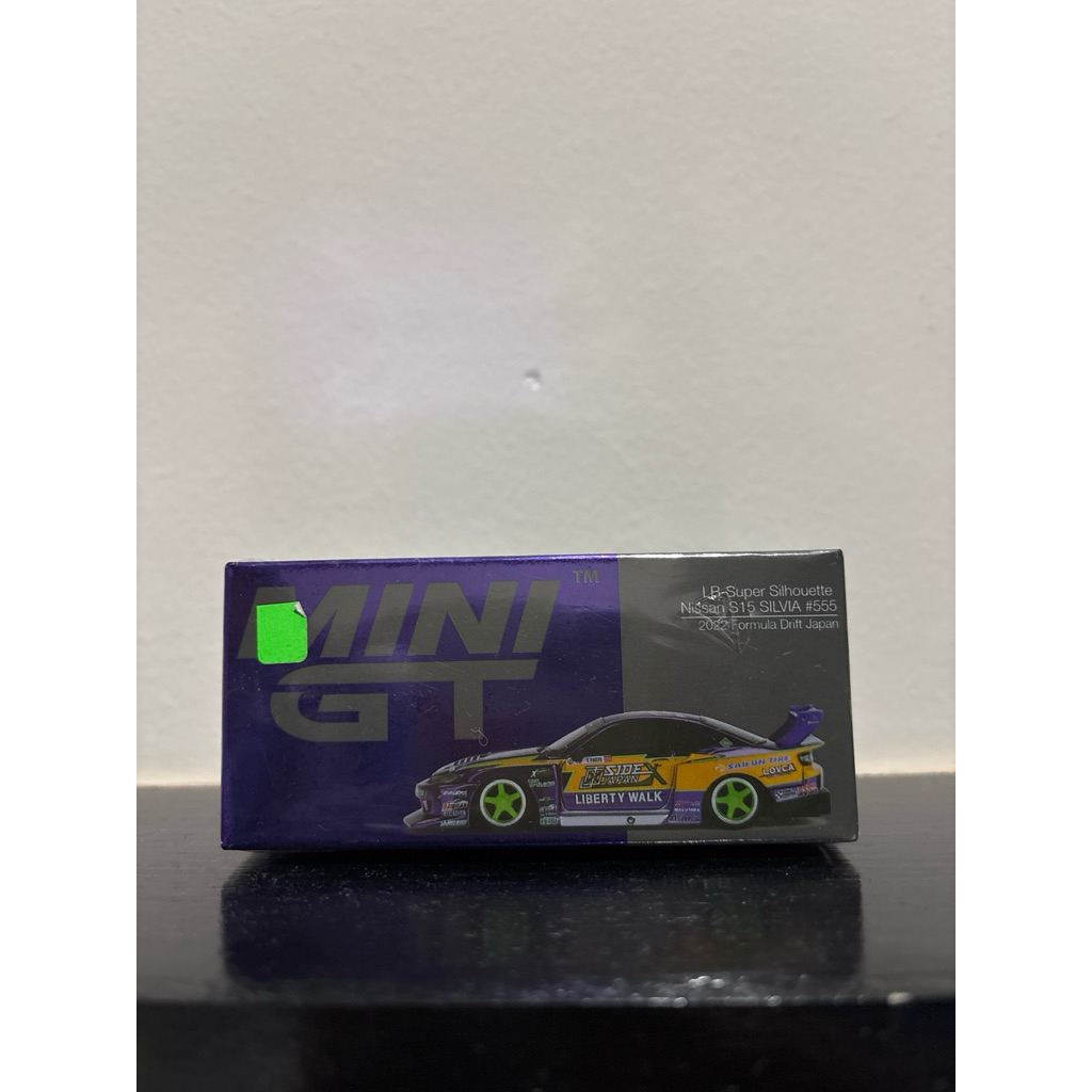 Nissan S15 Silvia terong