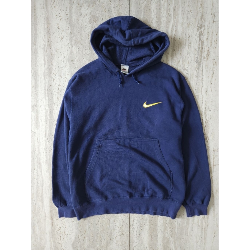 Vintage Hoodie Spellout Nike