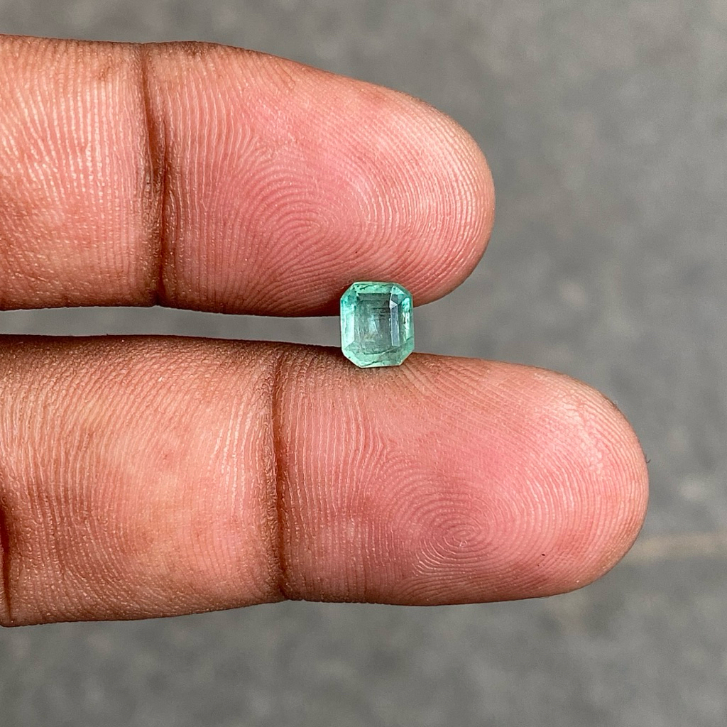 Batu Zamrud Colombia Natural Ethiopian Emerald Beryl Jamrud Kotak Kecil Dim 6x5x3