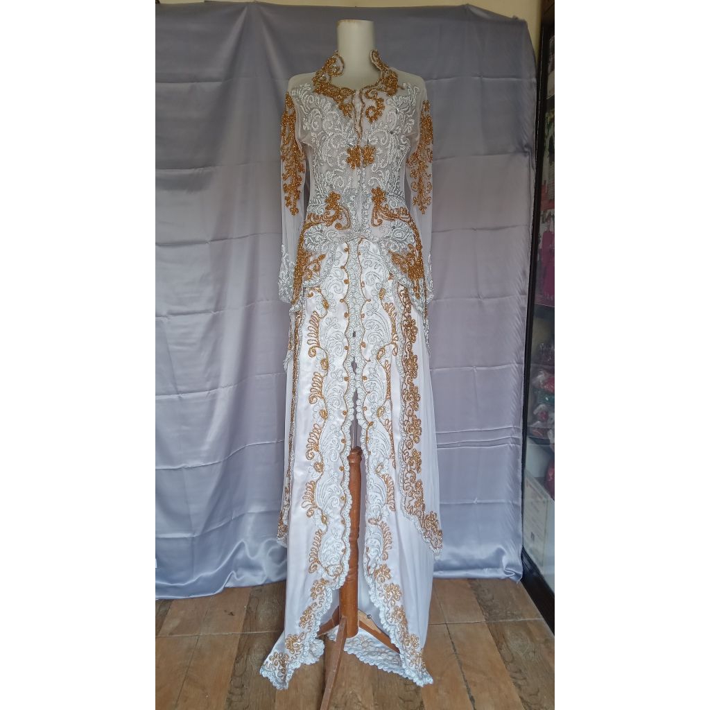 Preloved kebaya tile panjang