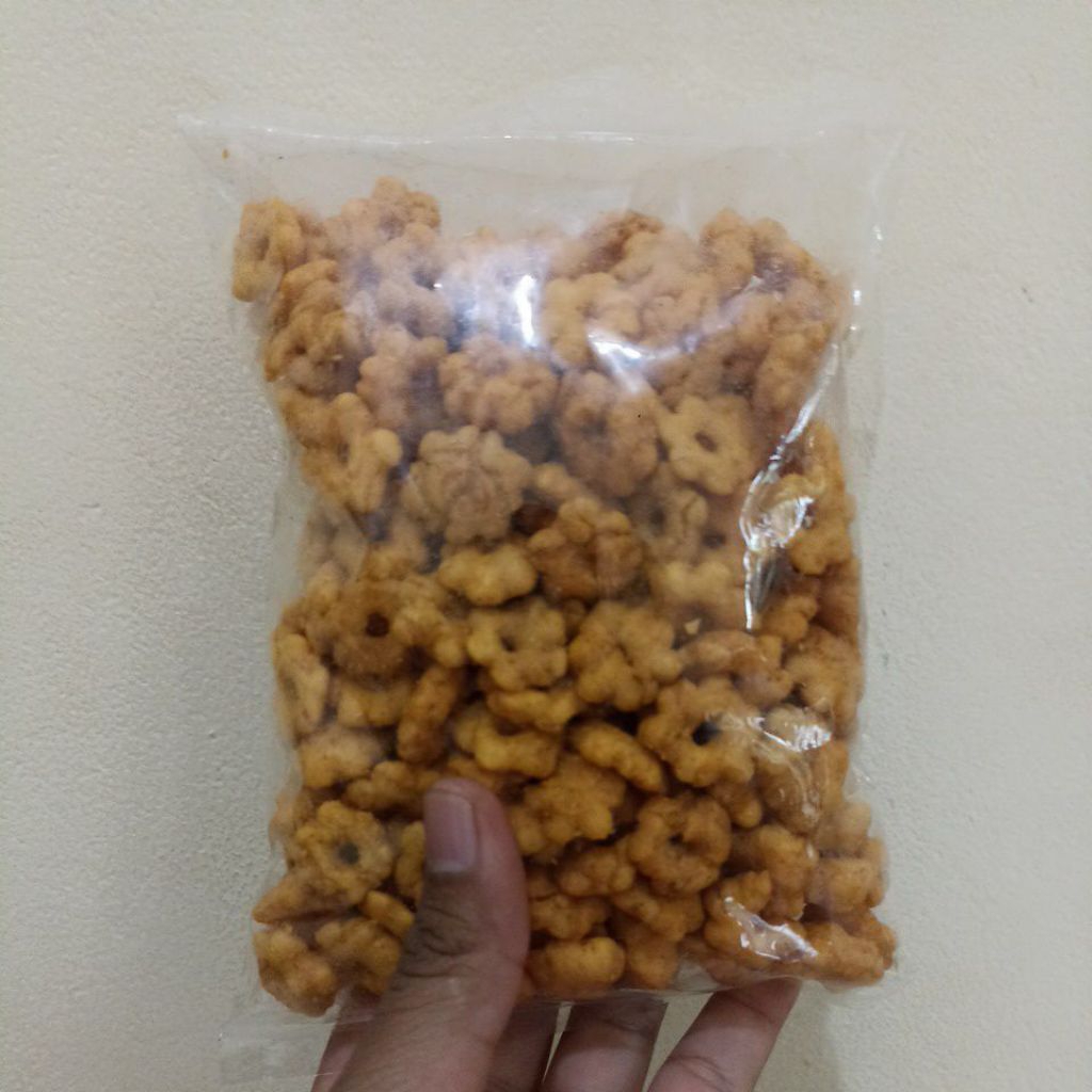

Pang Pang Bunga/Pang" Ribut,Renyah dan Gurih,215gr.