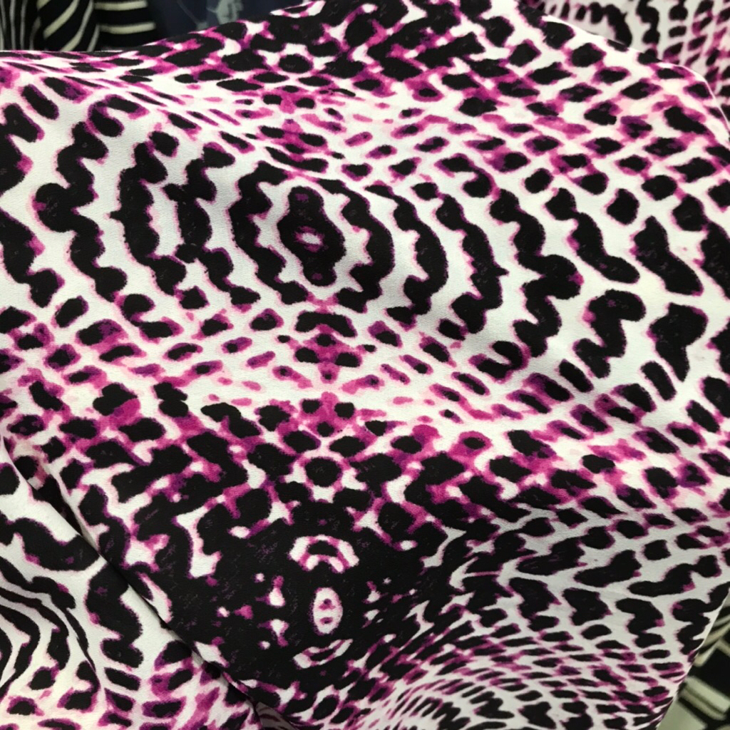 kain crepe Zara motif ~ kain Zara crepe motif bunga ~ kain crepe motif kdu