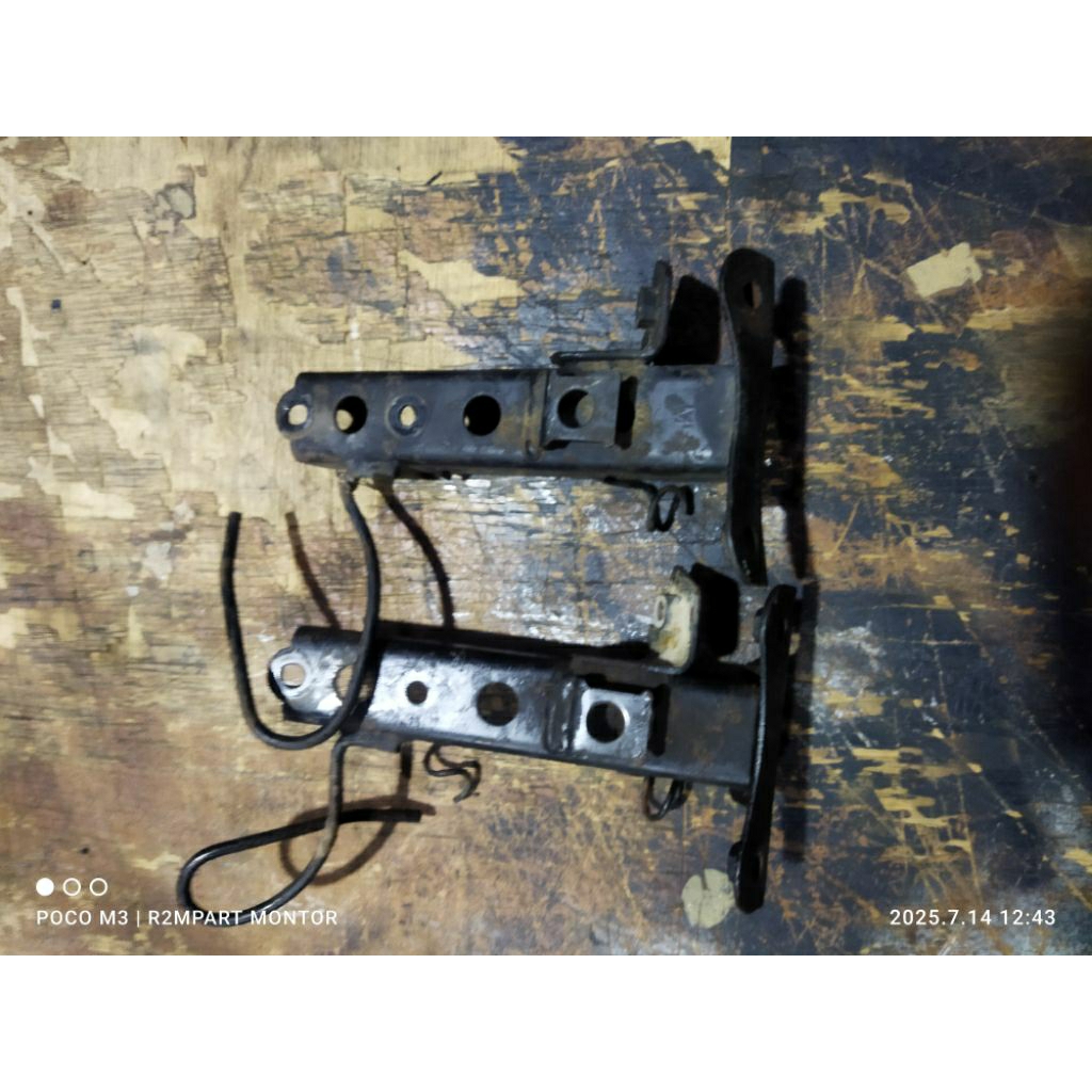 BREKET TAMENG DEPAN MIO SMILE DUDUKAN MIO smile original