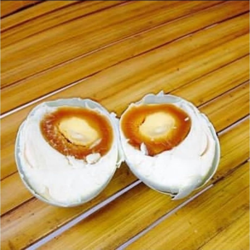 

Telur Bebek Asin Abah / Matang Masir Fresh Bergizi 10 Butir / Pack