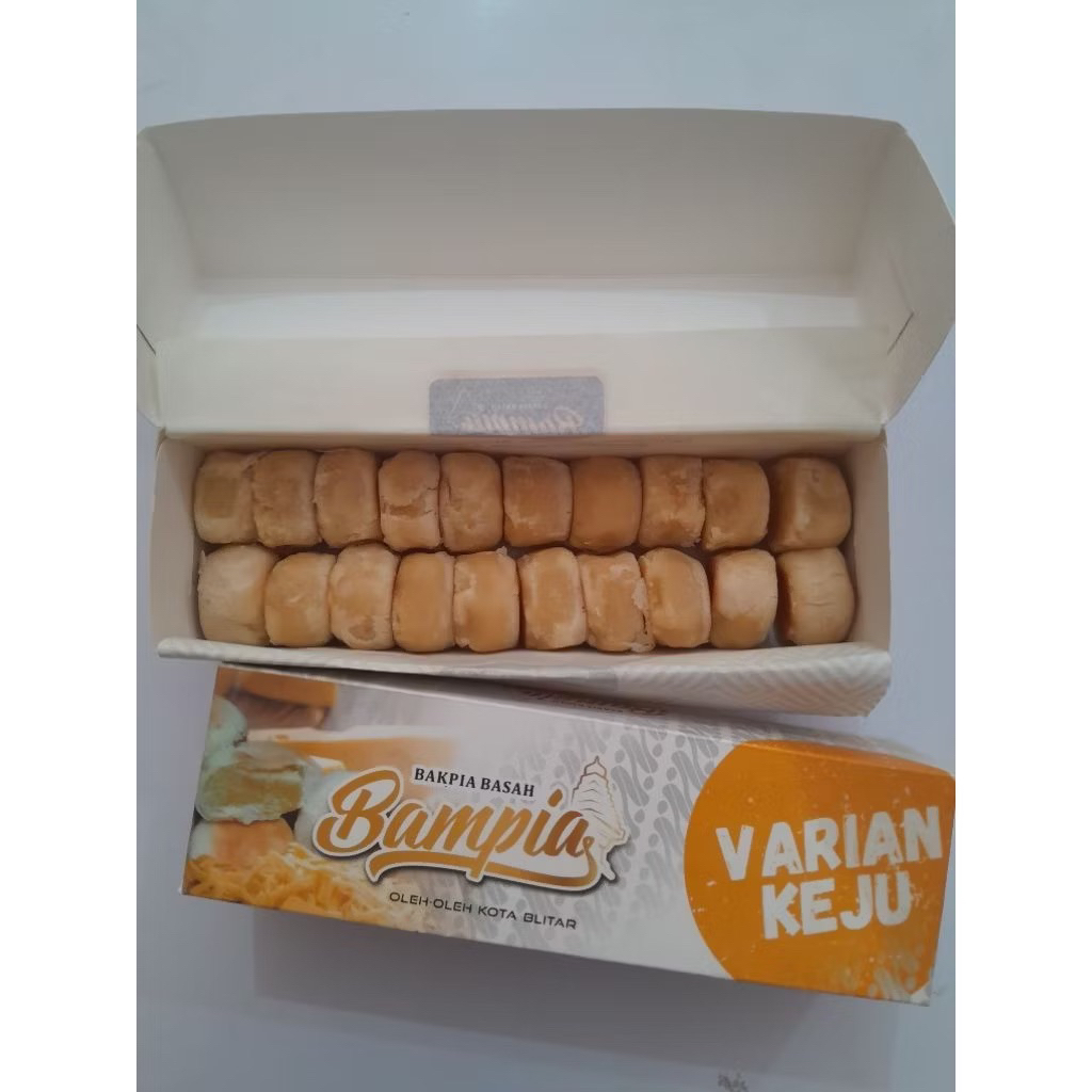 

BAMPIA KEJU BAKPIA BASAH RASA KEJU ISI 20 BIJI OLEH - OLEH KHAS BLITAR