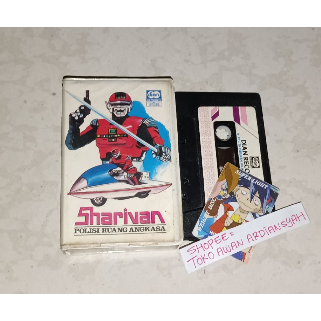 kaset pita sharivan polisi ruang angkasa