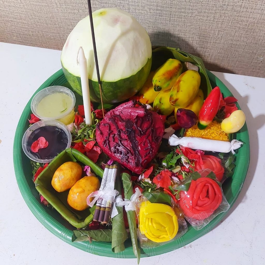 

kue ulang tahun tampah sesajen paket kue sesajen