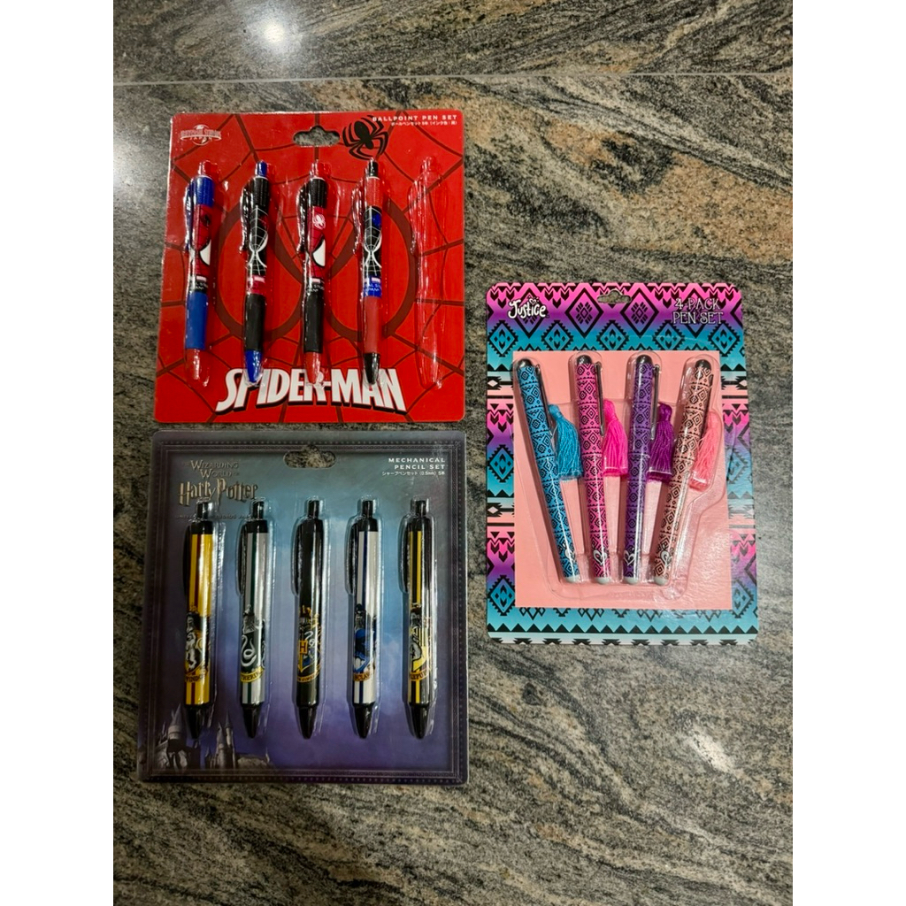 

UNIVERSAL STUDIOS JAPAN MECHANICAL PENCIL SET & BALLPOINT PEN SET & JUSTICE 4 BLACK PEN SET | UNIVERSAL STUDIOS JEPANG SET PENSIL MEKANIK & PENA