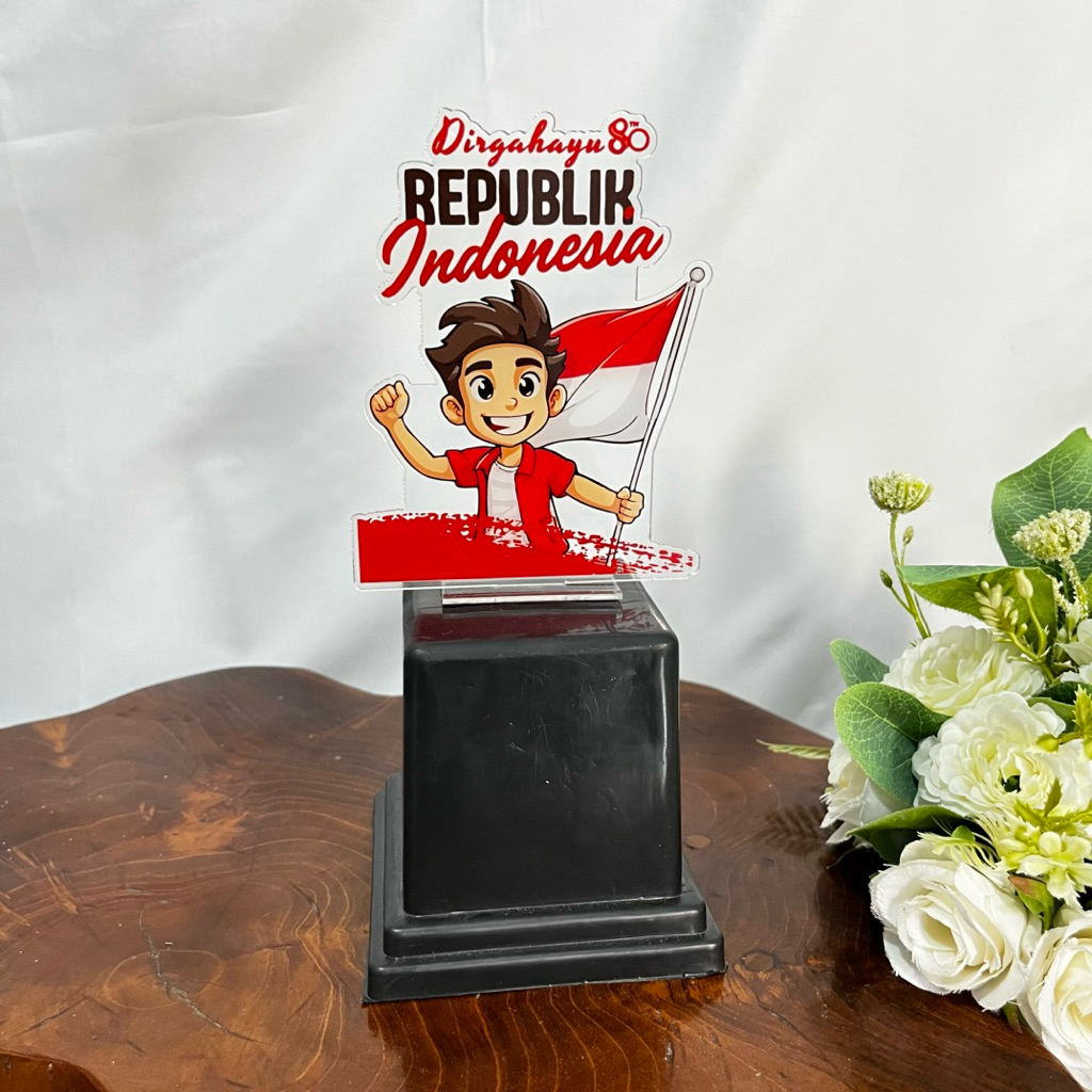 PIALA AKRILIK KEMEDEKAAN LOMBA 17 AGUSTUSAN