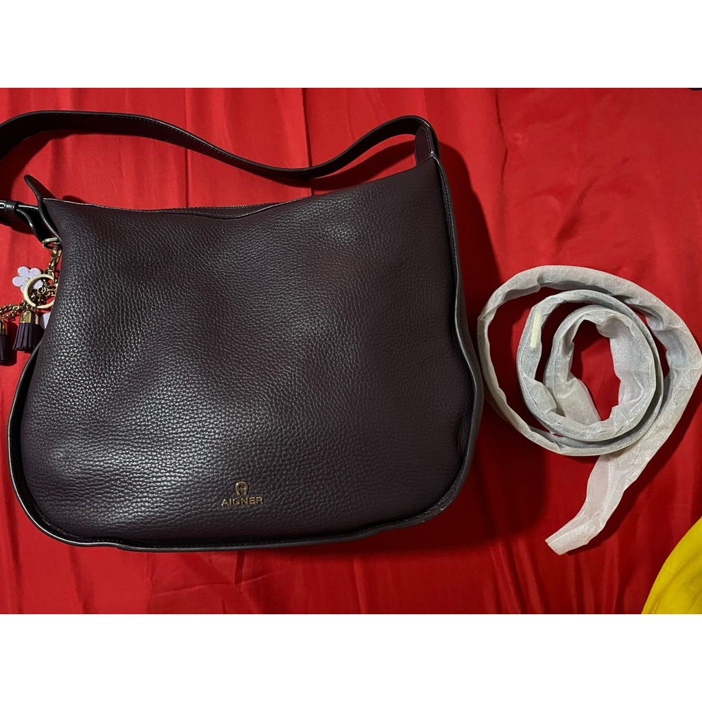 AIGNER HOBO BAG ORI / TAS AIGNER ORI