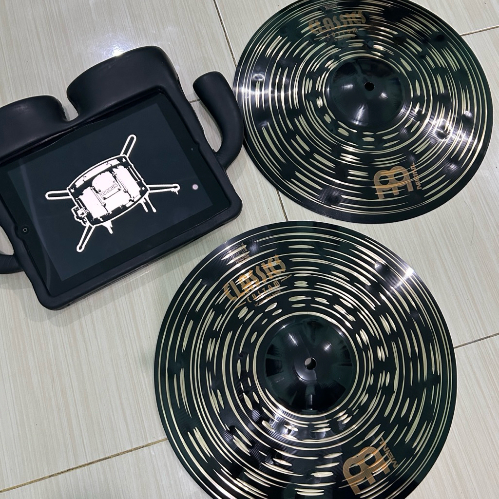CYMBAL HI HAT MEINL CLASSIC CUSTOM DARK 14 - CC14DAH