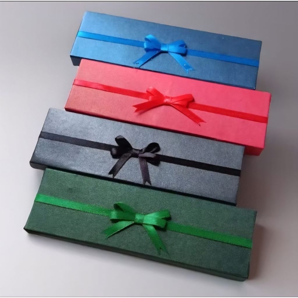 

Box Kado Persegi Panjang