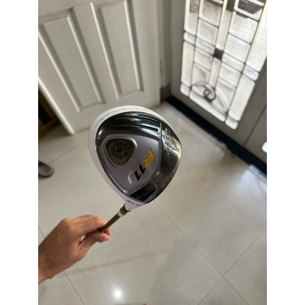 STIK GOLF SECOND BEKAS TAYLORMADE R11J SHAFT UST GOLD SECOND MULUS