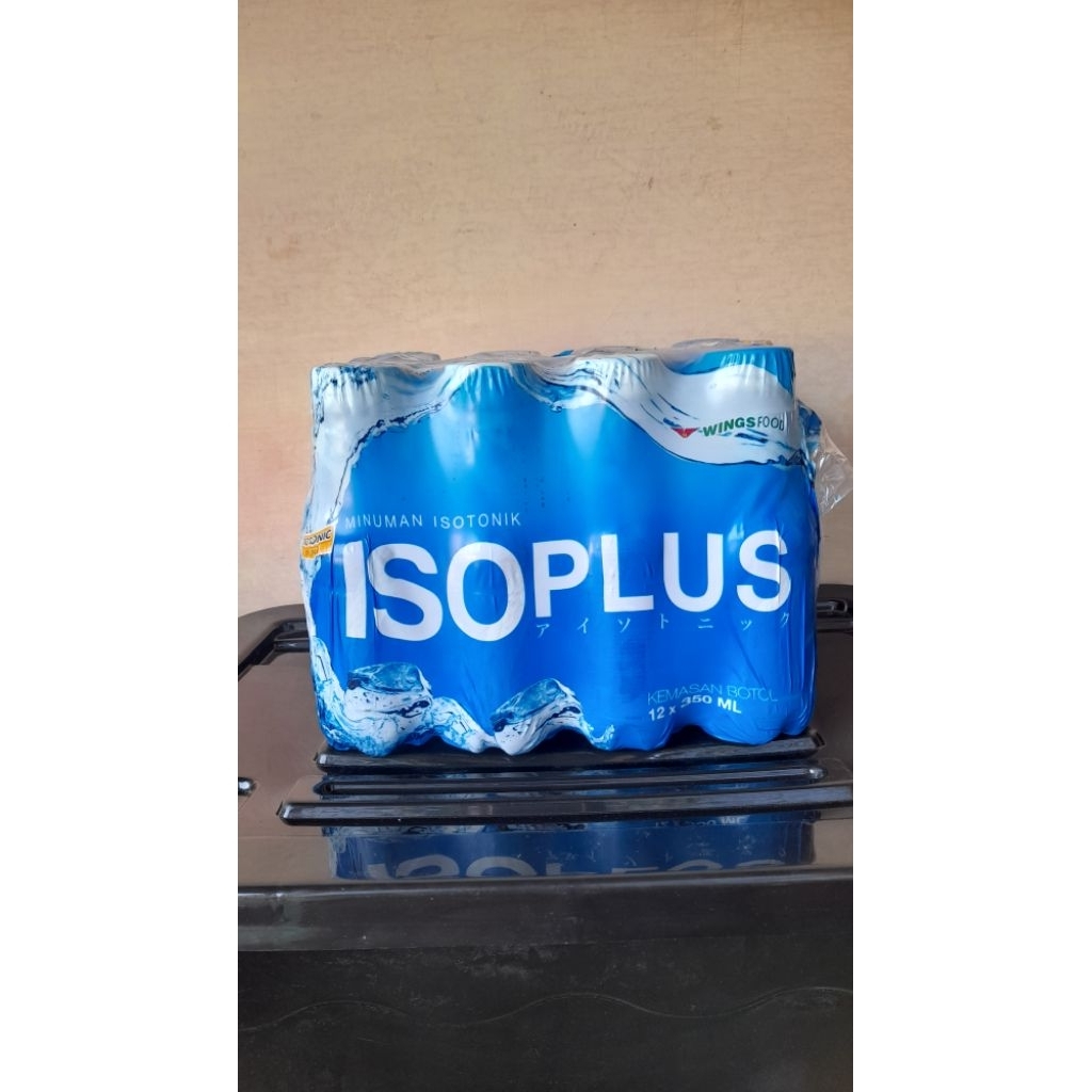 

ISOPLUS Minuman Isotonik Botol 350Ml Murah isi 12Pcs