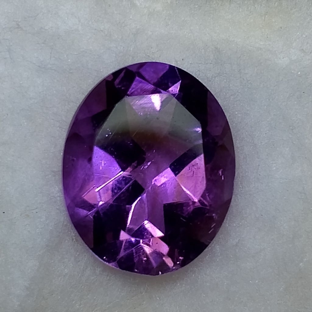 natural kecubung ungu