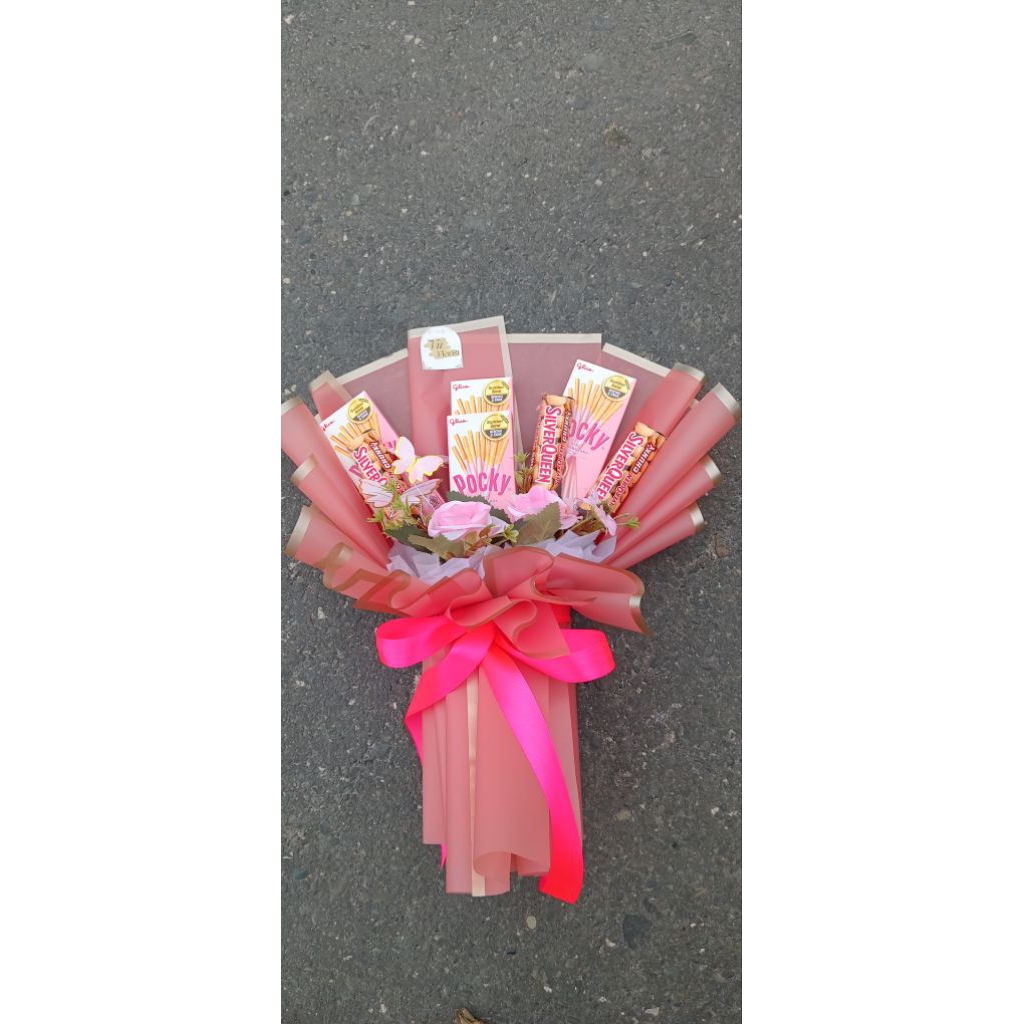 

Buket Snack pocky & coklat silverquen