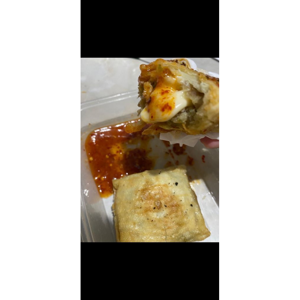 

Dimsum Mouncrot Keju Lumer