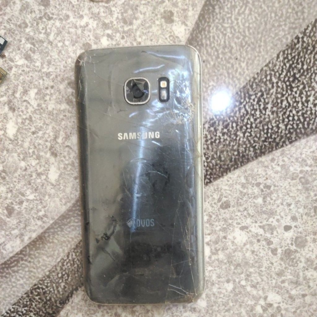 Samsung s7 flat minus lcd