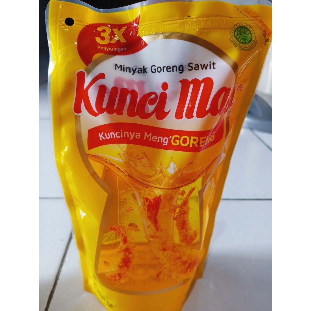 

Kunci Mas Minyak Goreng Refill / Minyak Goreng Sawit 450 ml