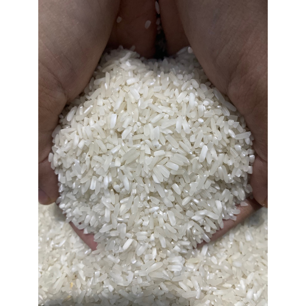 

BERAS LOKAL 1 KG